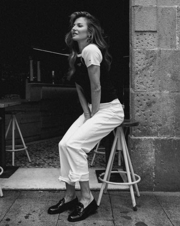 FOTO Supruga Barcelonine zvijezde pravi je 'fitness freak', a nekad se bavila karateom