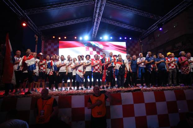 Sati vožnje i pola milijuna ljudi: Prisjetite se 'beskrajnoga dana'