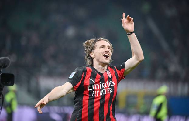 FUSSBALL INTERNATIONAL SERIE A 25/26: 
AC Mailand - Inter Mailand  