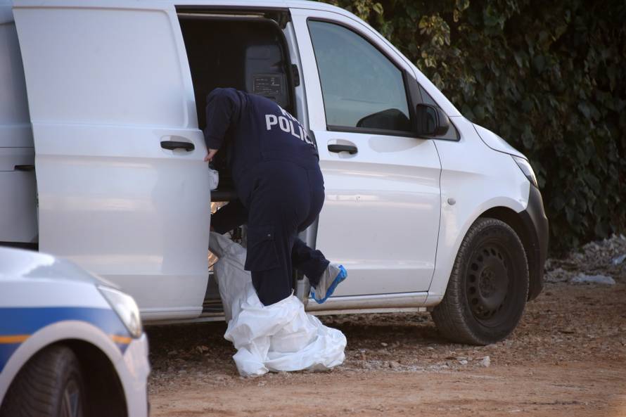 Filipini: U obiteljskoj kuci pronađena tri beživotna tijela