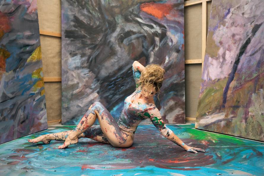 Bivša pjevačica Karme: Puna sam energije i vraćam se glazbi