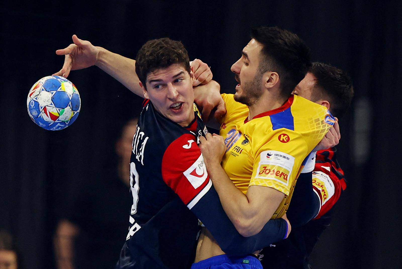 EHF 2024 Men's European Handball Championship - Preliminary Round - Group B - Croatia v Romania