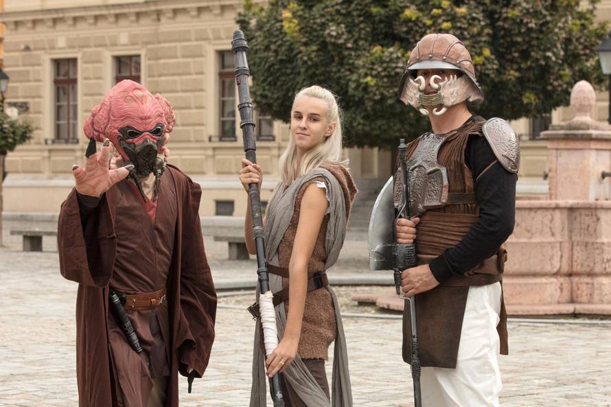 Star Wars tjedan u Osijeku  zavrÅ¡en mimohodom sudionika po TvrÄi