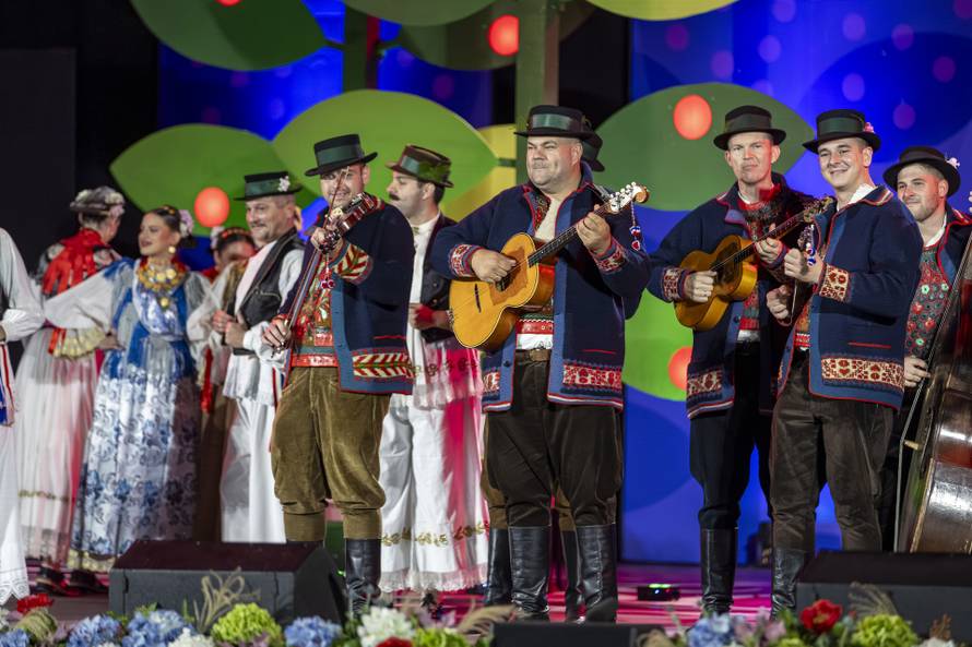 Vinkovci: 60. Vinkovačke jeseni pod sloganom "Jesen rumeni jabuka"