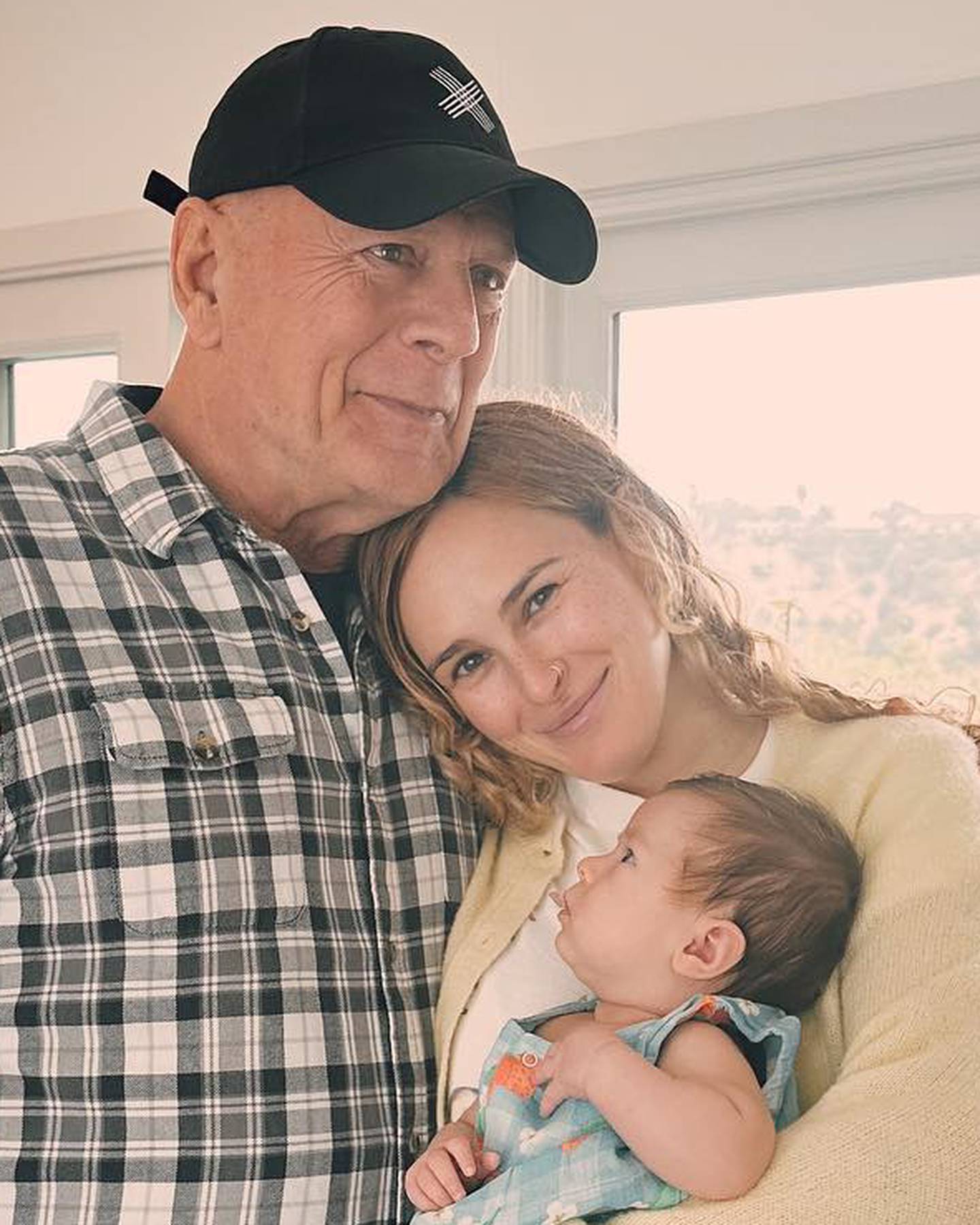 Bruce Willis uživa uz svoju prvu unučicu: 'Tako sam sretna što te imamo. Hvala ti za sve što jesi'