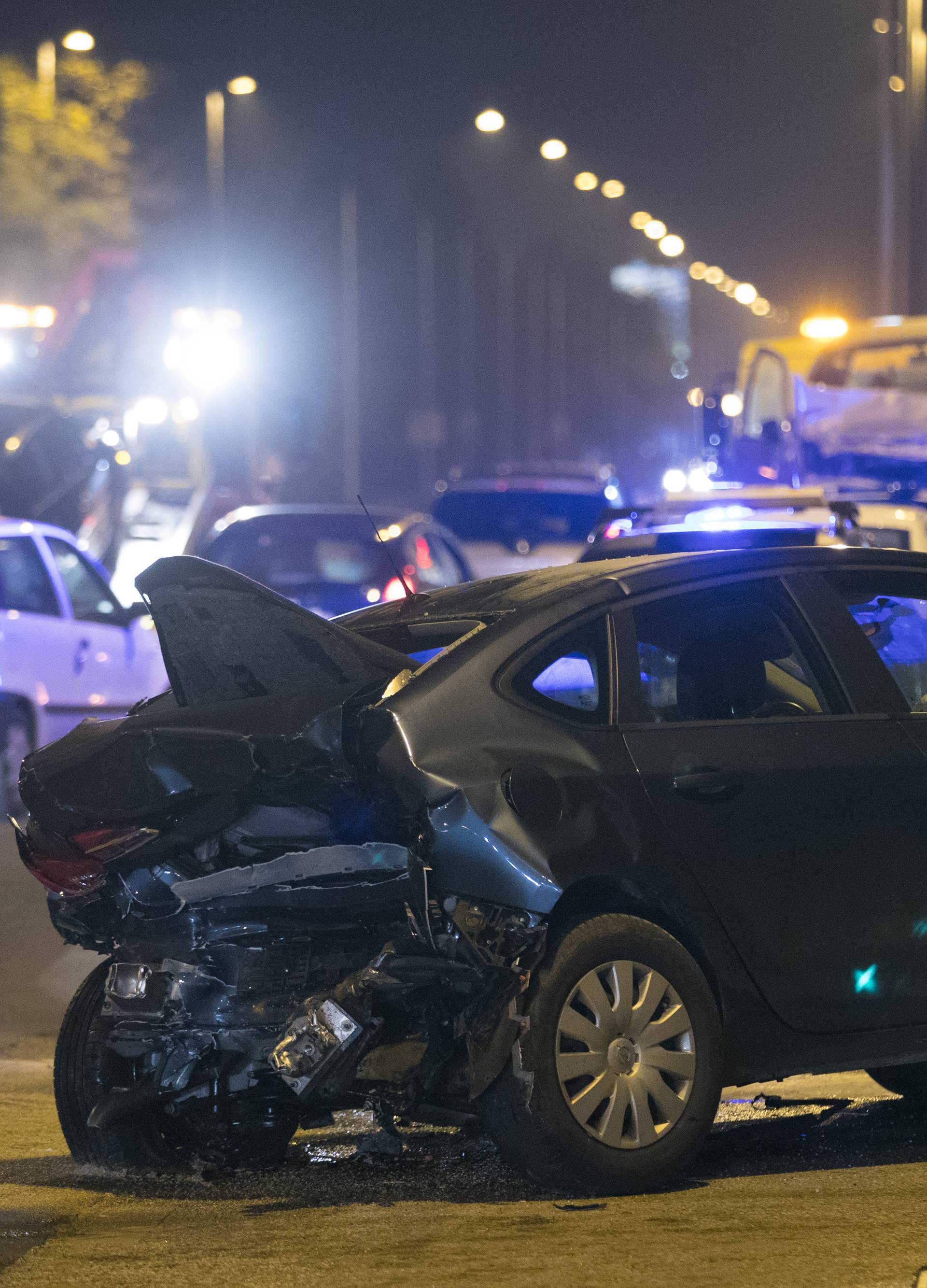 Sudarila su se četiri auta: Ljudi su se držali za glavu i trbuh