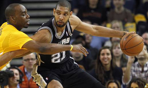 Večer domaćina: Tim Duncan predvodio Spurse do pobjede