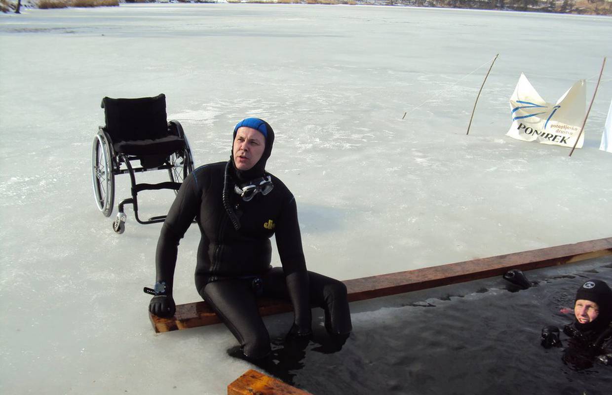 Hrabrost: Ivo (38) zaronio pod led iako je stopostotni invalid