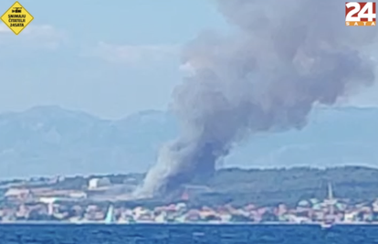 VIDEO Veliki požar buknuo u Bibinju, gase ga i kanaderi