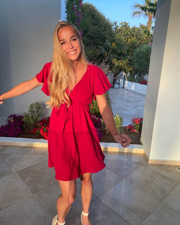 FOTO Playboy je kapetanici Njemačke nudio milijun dolara, odbila je. Tada je počeo pakao