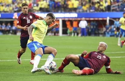 Brazilci bez ispaljenog metka kiksali na početku Copa Americe