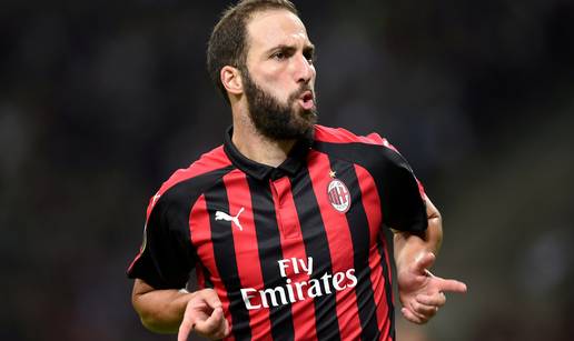 Može li Gonzalo Higuain riješiti 'problem broja 9' u Chelseaju?