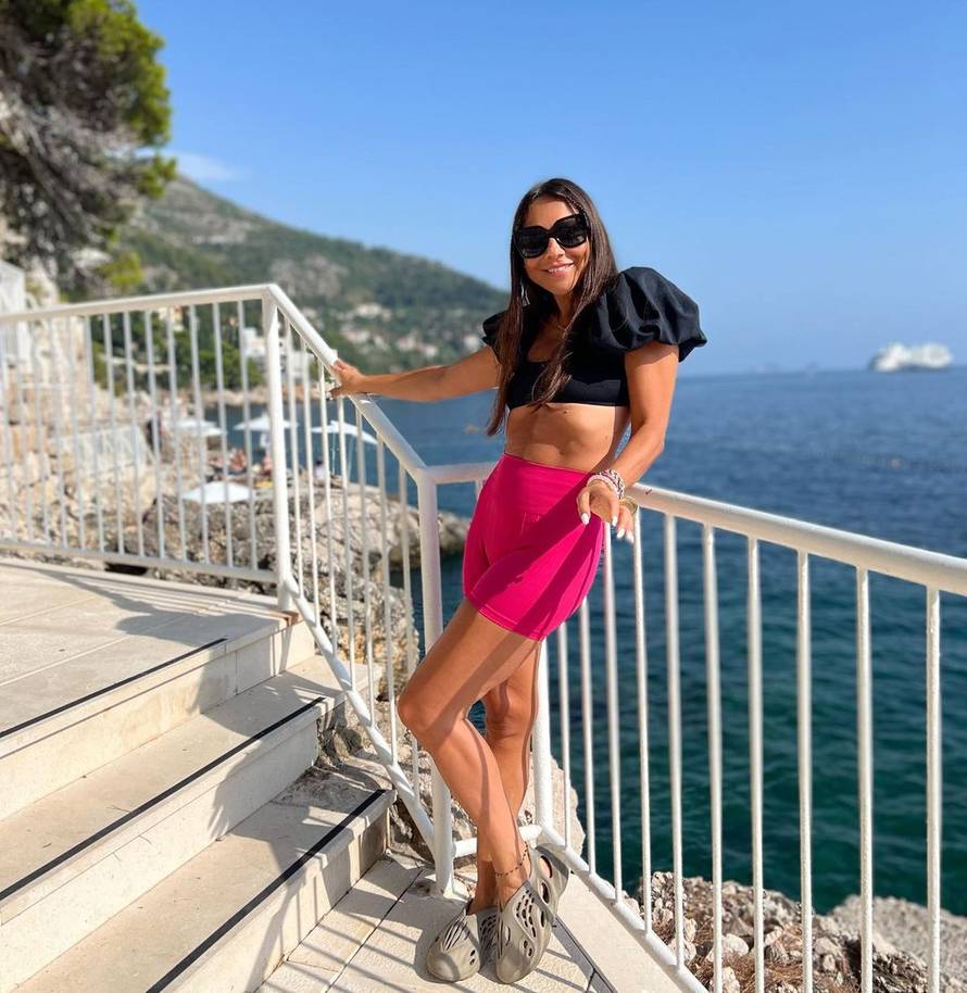 Borna Kotromanić zaplivala u ledenom Bledskom jezeru...