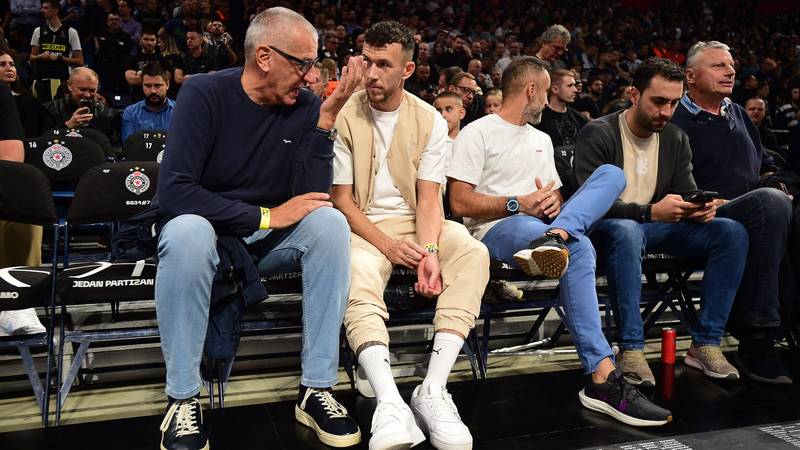 Glasnogovornik Partizana: 'Kad je Perišić došao na utakmicu, pitali su me jesam li normalan'