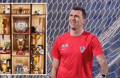 Mandžukić je pokazao trofejnu vitrinu, navijači Juventusa mu sipaju pohvale: Sve si zaslužio