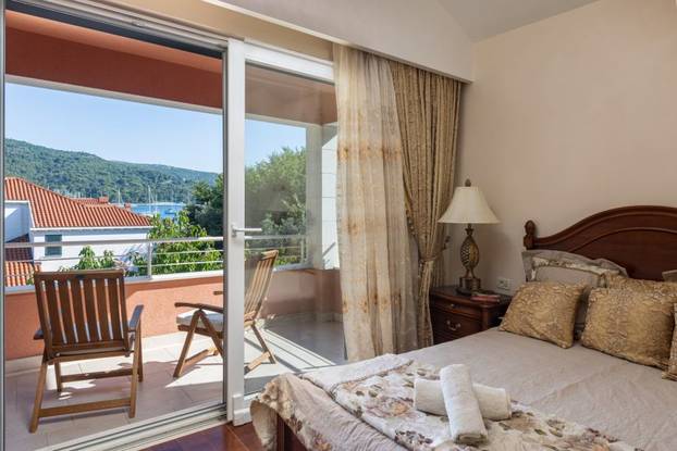 FOTO Raskoš kod Dubrovnika: Prodaju obiteljsku vilu od 400 kvadrata! Traže 3 milijuna eura