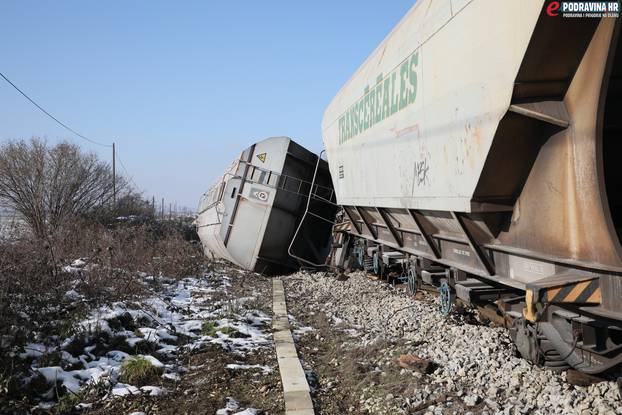 Vagoni iskočili iz tračnica blizu Koprivnice: Prevozio je kukuruz