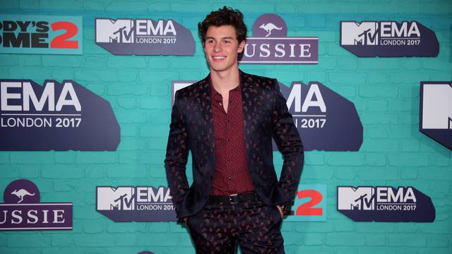 Canadian singer Shawn Mendes arrives at the 2017 MTV Europe Music Awards at Wembley Arena in London.