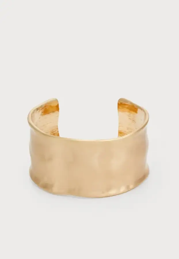 Pregledali smo ponudu za vas! Sjajne narukvice za party dane