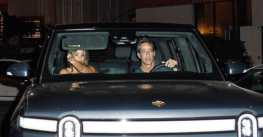 Sofia Vergara is all smiles while on a dinner date with doctor Justin Saliman at the same restaurant Kim Kardashian was having her birthday dinner in Beverly Hills, CA.