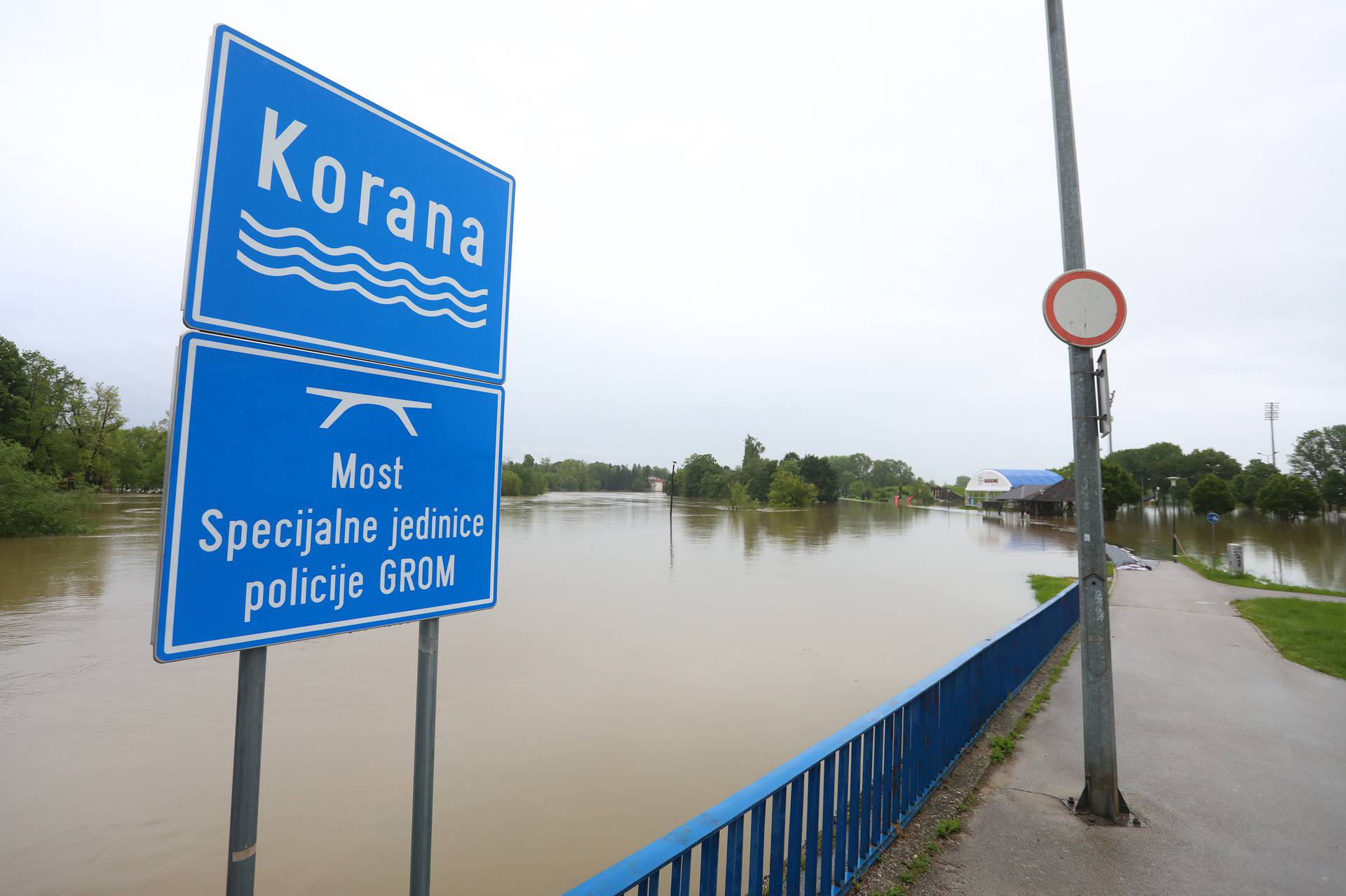 Karlovac: Izvanredno stanje na rijeci Korani