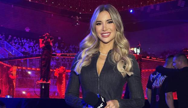 FOTO Fruk primio nagradu, ali svu pozornost opet je 'ukrala' Valentina. Zablistala u haljini