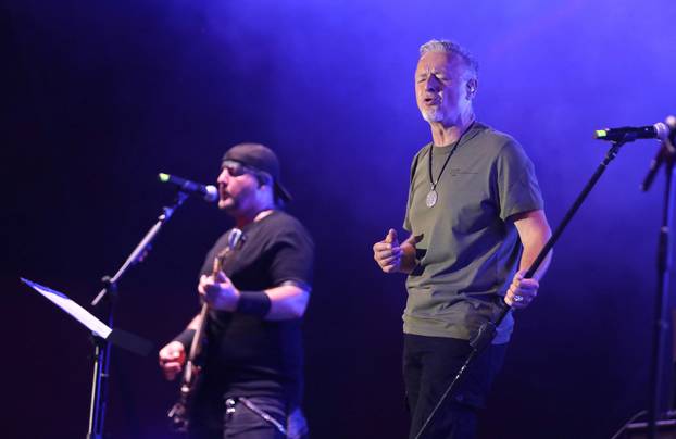 Dugopolje: Thompson održao koncert na prepunom stadionu Hrvatskih vitezova