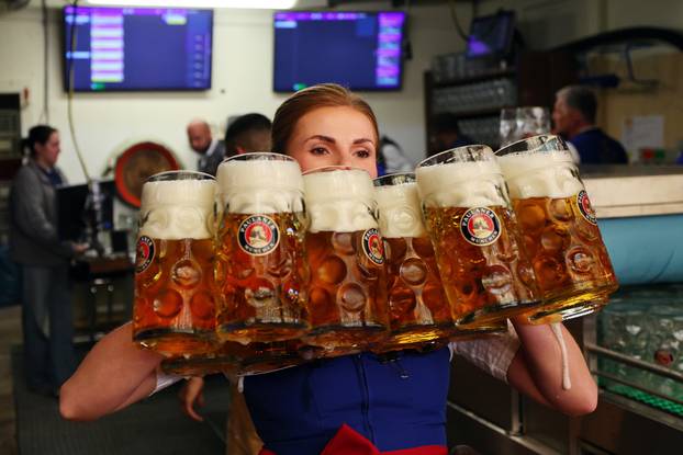 Otvoren 191. Oktoberfest u Muenchenu