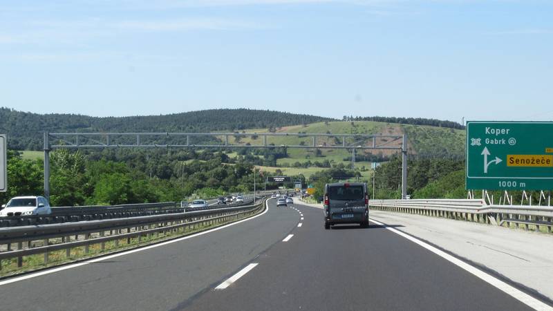 Novi sustav nadzora u Sloveniji, na autocesti mjere prosječnu brzinu, kazne idu i do 1200 eura