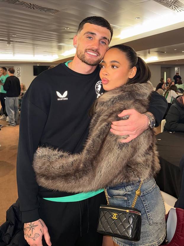 FOTO Ljepotica koja ljubi irskog junaka kvalifikacija za SP: 'Osjećam se kao u oblacima...'