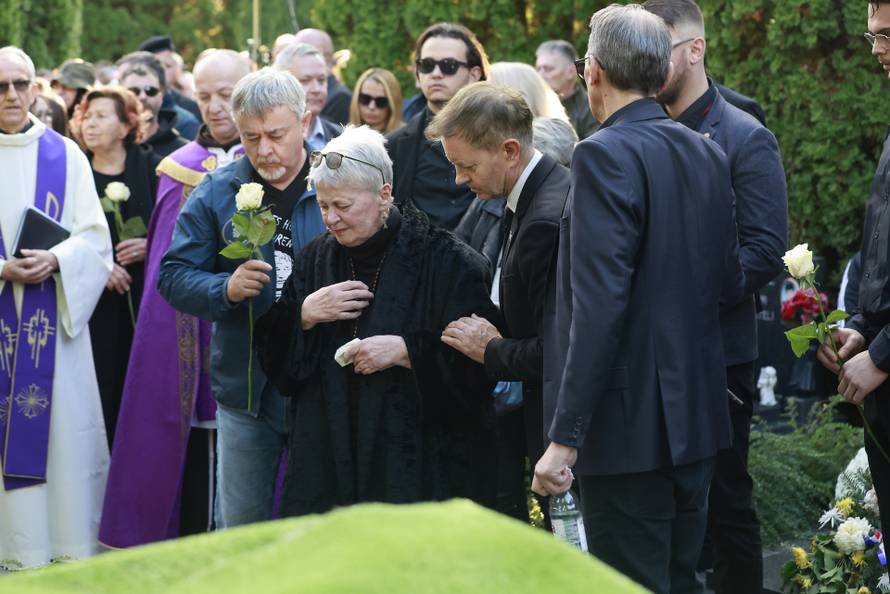 Vukovar:  Posljednji ispraćaj  Jean-Michela Nicoliera