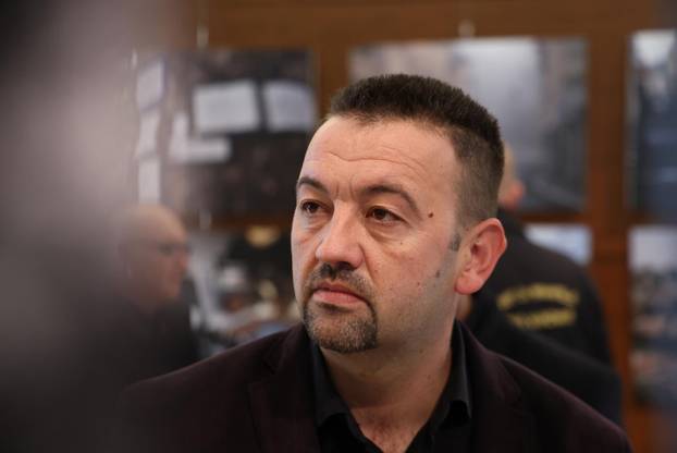 Vukovar: Otvorenje multimedijalne izložbe ratne fotografije "Vukovar 91"