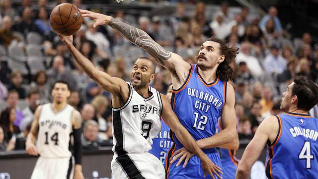 NBA: Oklahoma City Thunder at San Antonio Spurs