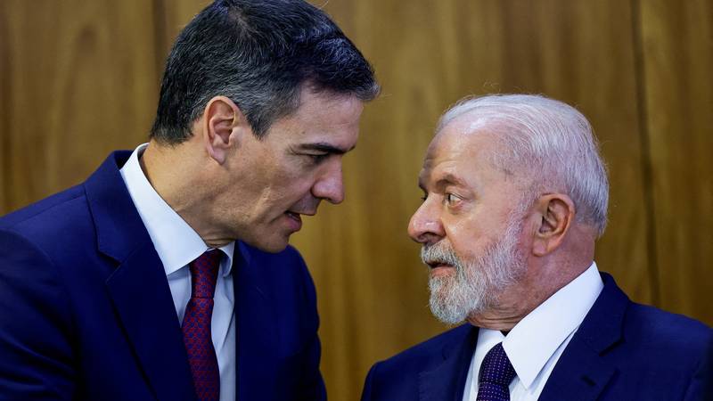 Sanchez i Lula okupljaju svjetsku ljevicu u Španjolskoj