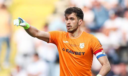 Rijeka pi&scaron;e povijest, a Zlomisli&cacute; re&zcaron;ira! Adjei &cacute;e uzeti lovorike, ali golman je istinski heroj