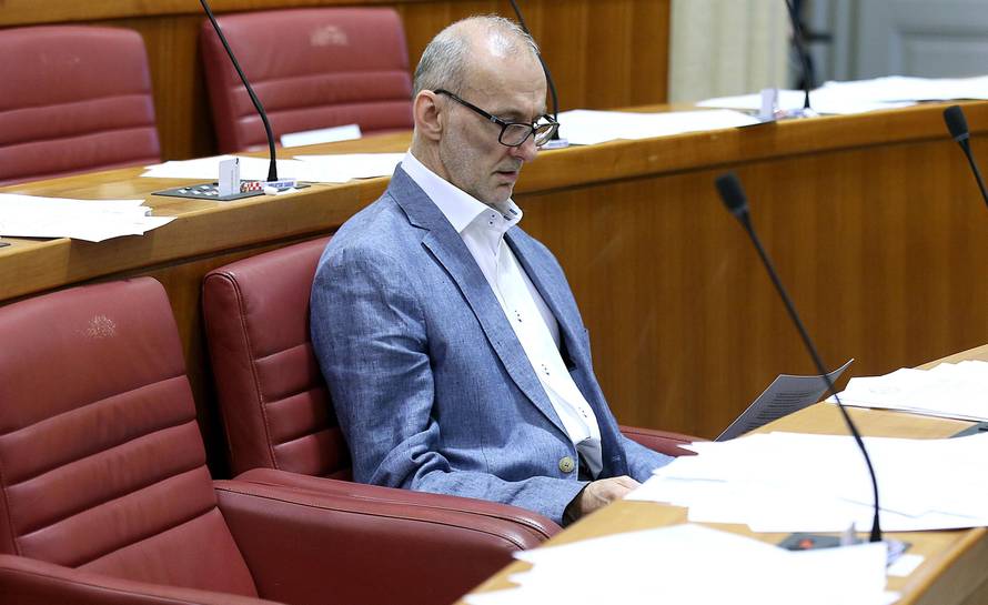 Okliznuo se na stubištu i pao: Podolnjak je slomio dva rebra