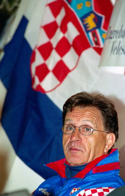 Vittel: Miroslav ?iro Blaževi?, izbornik bron?anih nogometaša, 1998. 
