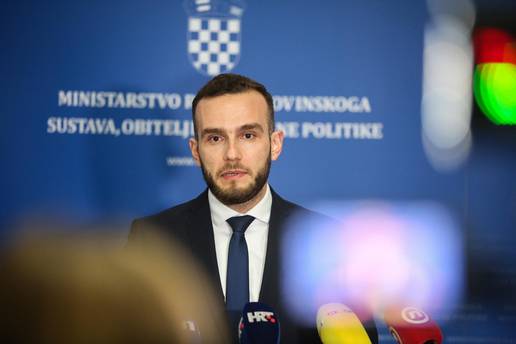 Aladrović: Izglasan Akcijski plan za unaprijeđenje socijalne skrbi