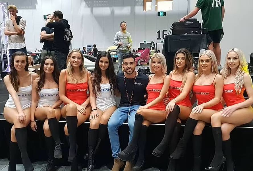 Bogataš razbjesnio javnost i parkirao McLaren od 3 milijuna dolara u penthouse na 57. katu