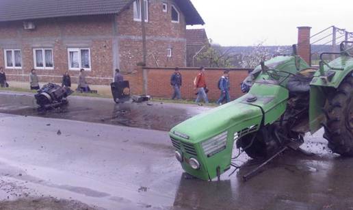 Nakon sudara ostao sjediti u prepolovljenom traktoru