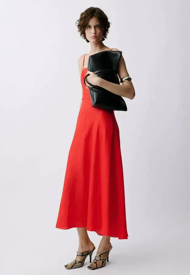 Savršeno za vrućine: Najljepše ljetne lanene haljine u ponudi