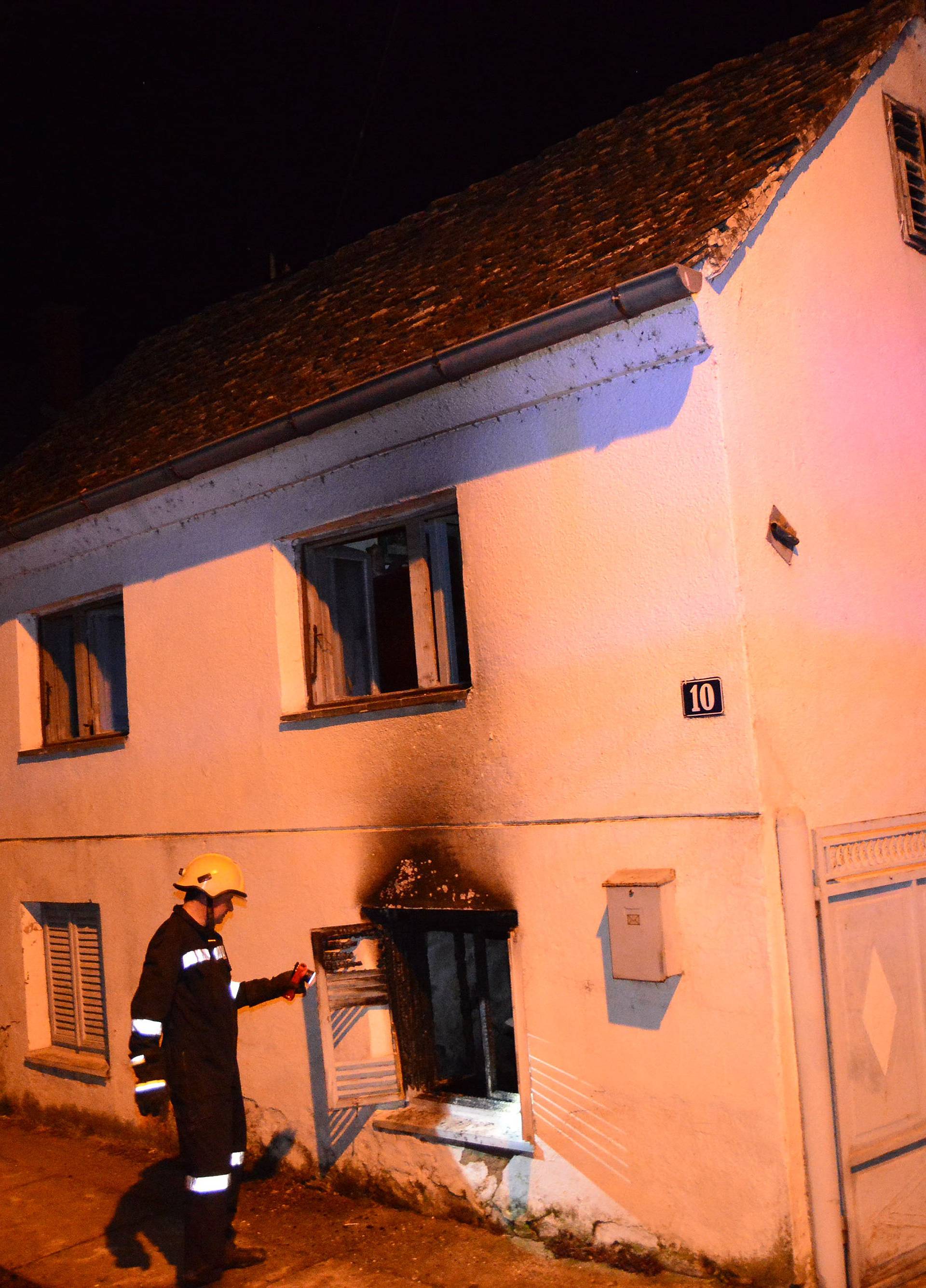 U požaru kuće kod Slavonskog Broda poginula starija žena