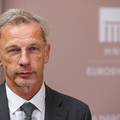 Vujčić želi da osobne financije budu obvezan školski predmet