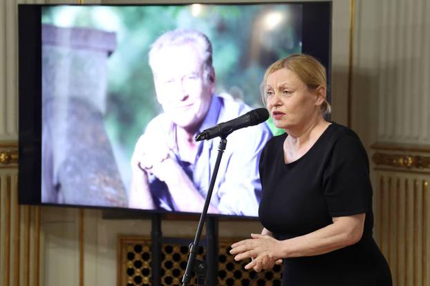 Zagreb: Održana komemoracija za filmskog redatelja Zrinka Ogrestu