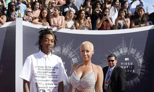 Amber Rose dobit će 6 mil. kn nakon rastave od Wiza Khalife