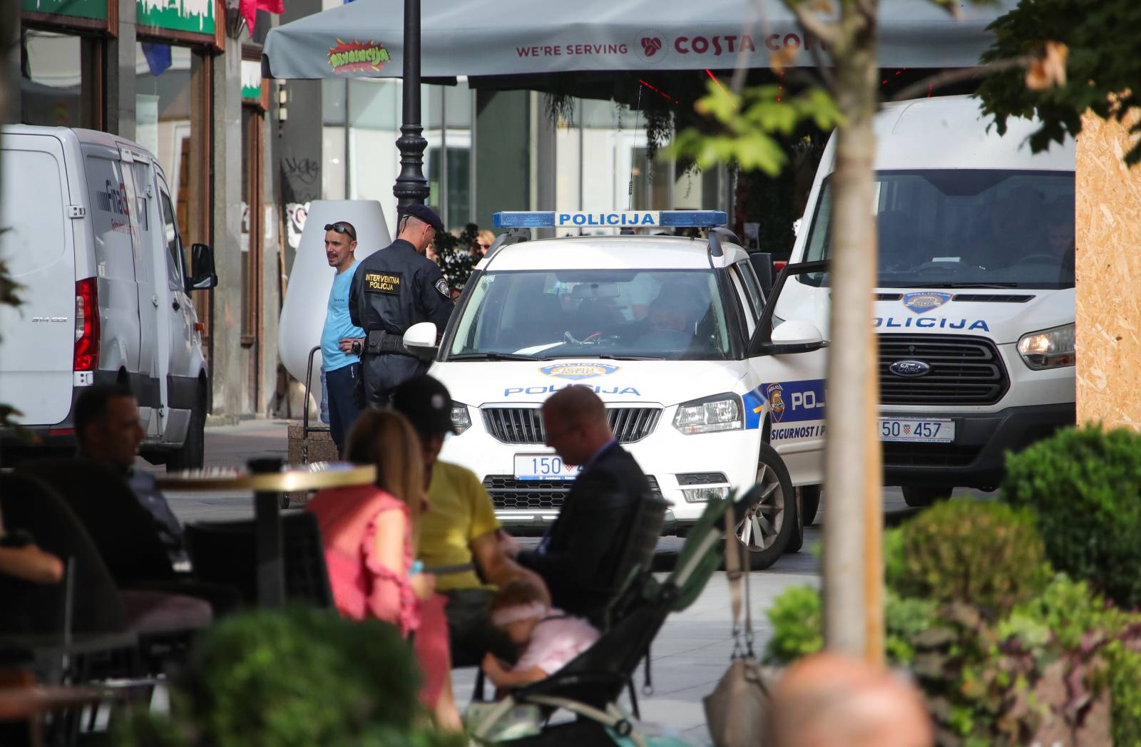 Zagreb: Jako policijsko osiguranje u centru grada uoči utakmice Dinama i West Hama