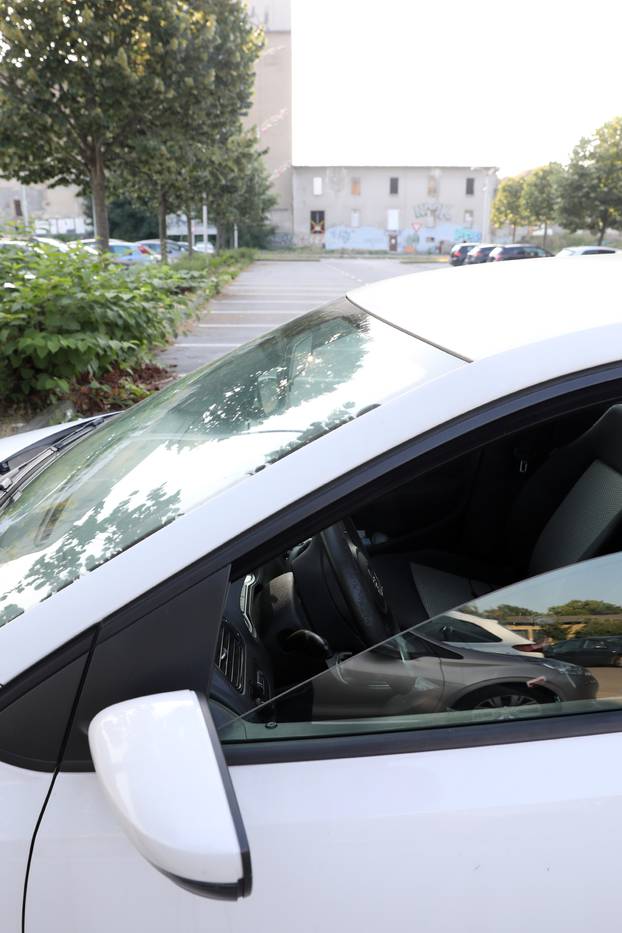 Zagreb: Za otvoren prozor na parkiranom automobilu kazna od 30 eura
