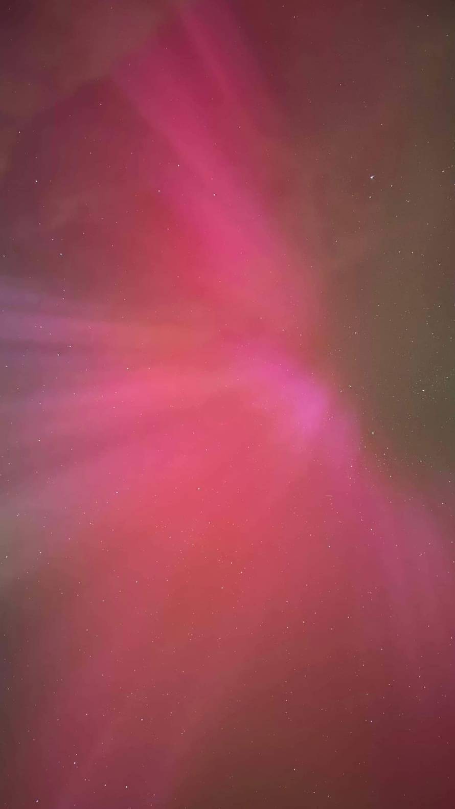 Pogledajte fotografije Aurore borealis iznad Dalmacije: Bila je večeras vidljiva diljem Europe