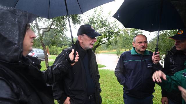 Drenje Brdovečko: Ministar Božinović obišao ugoržena područja