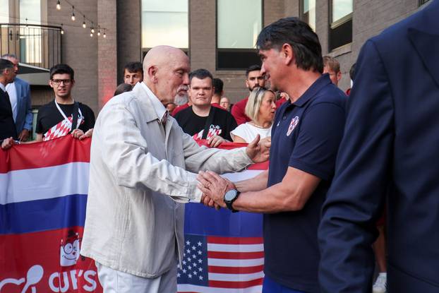Alexandria: John  Malkovich iznenadio Vatrene u hotelu Aka